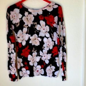 lightweight, long sleeve sweater, perfect for spring.  NWOT